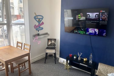 6 bed house, Brynmill, Swansea, SA20DY - Image 1