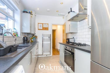 6 bed house, Warwards Lane, Selly Park, Birmingham, B297QX - Image 4