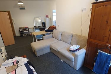 2 bed flat, 2, 18, Adamstown, Cardiff, CF240EQ - Image 3