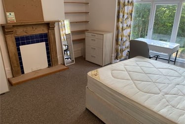 4 bed house, Brynmill Terrace, Brynmill, Swansea, SA20BA - Image 4