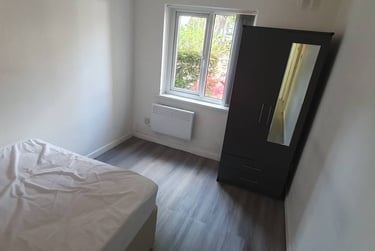 1 bed flat, N/A, Plasnewydd, Cardiff, CF243AZ - Image 4
