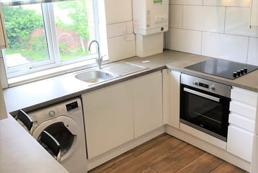 3 bed flat, St Thomas, Swansea Marina, Swansea, SA18ET - Image 1