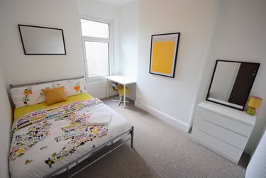 4 bed house, Port Tennant, St Thomas, Swansea, SA18JX - Image 2