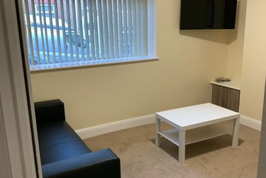 3 bed house, St Thomas, Swansea, SA18HH - Image 4