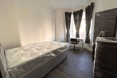 6 bed house, N/A, Cathays, Cardiff, CF244QB - Image 10