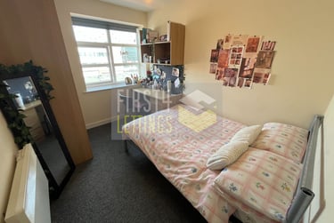 3 bed flat, Deacon Street, City Centre, Leicester, LE27EF - Image 1