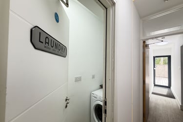 1 bed flat, Cathays, Cardiff, CF103EE - Image 13