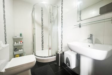 1 bed flat, Roath, Cathays, Cardiff, CF244RP - Image 6