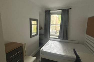 3 bed house, Mount Pleasant, Swansea, SA16YF - Image 2