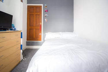 3 bed house, Avenue Road Extension, Knighton, Leicester, LE23ER - Image 6