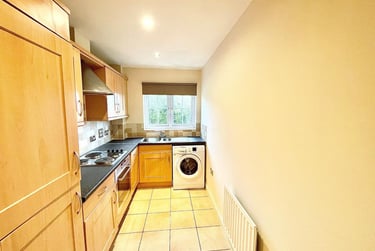 2 bed flat, Firbank, City Centre, Preston, PR56SU - Image 3