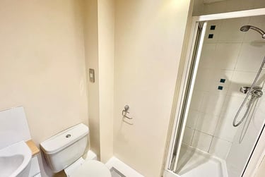 2 bed flat, Firbank, City Centre, Preston, PR56SU - Image 6