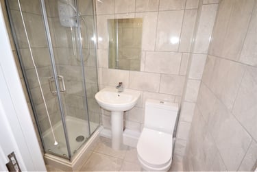 2 bed flat, City Centre, Mount Pleasant, Swansea, SA15TY - Image 5