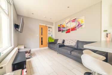 5 bed house, Cathays, Cardiff, CF244QS - Image 3