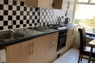 2 bed house, City Centre, Mount Pleasant, Swansea, SA14HR - Image 2
