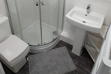 1 bed studio, 3, 19, Adamstown, Cardiff, CF240EU - Image 4