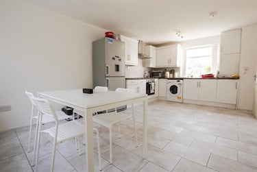 4 bed house, Leahurst Crescent, Harborne, Birmingham, B170LG - Image 4