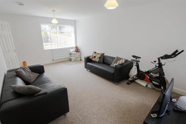 4 bed house, Leahurst Crescent, Harborne, Birmingham, B170LG - Image 9