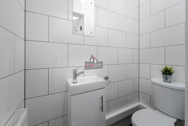 6 bed house, Salford, Weaste, M65QT - Image 14