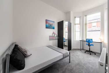 6 bed house, Salford, Weaste, M65QT - Image 5