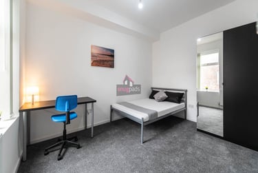 6 bed house, Salford, Weaste, M65QT - Image 7