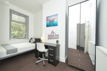 5 bed house, Salford, Pendleton, M67DU - Image 4