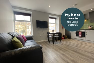 2 bed flat, Cathays, Cardiff, CF244JA - Image 1