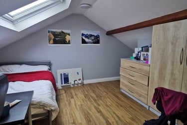 4 bed house, Sandfields, Neath, Swansea, SA13JY - Image 2