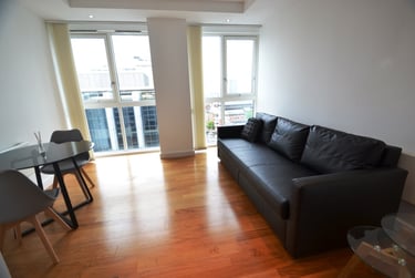 1 bed house, City Centre, Adamstown, Cardiff, CF240DH - Image 2