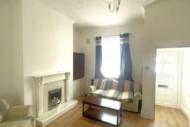 2 bed house, Milner Street, Plungington, Preston, PR16BN - Image 2