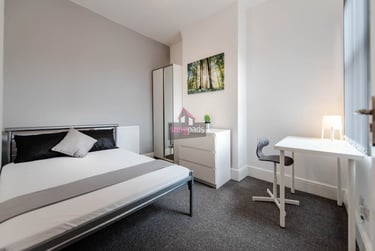 3 bed house, Salford, Irlams O' Th' Height, M67FQ - Image 4