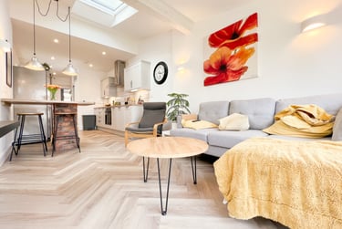 5 bed house, Heath, Gabalfa, Cardiff, CF143JX - Image 1