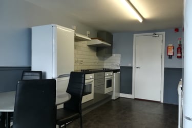 8 bed house, Uplands, Swansea, SA20EX - Image 3