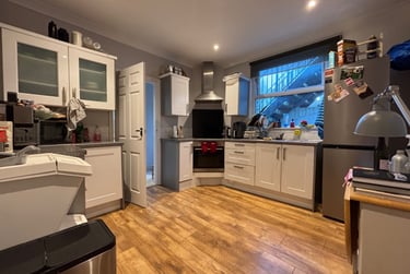 2 bed flat, Pontcanna, Cardiff, CF119JG - Image 5