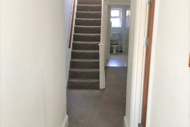 3 bed house, Sandfields, Brynmill, Swansea, SA13UA - Image 3