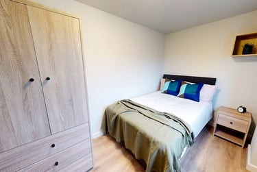 2 bed flat, Oxford Street, City Centre, Leicester, LE15XW - Image 3