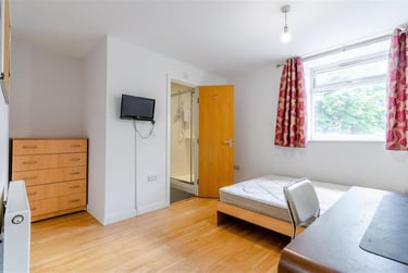 3 bed flat, Bristol Road, Selly Park, Birmingham, B296BE - Image 9