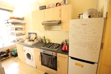 1 bed flat, Roath, Plasnewydd, Cardiff, CF243PX - Image 2