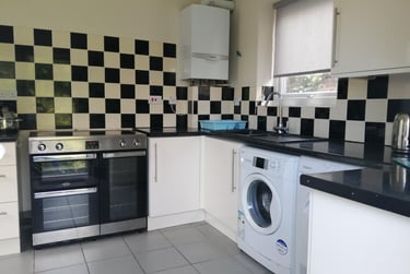 5 bed house, Uplands, Swansea, SA20RA - Image 1