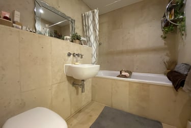 2 bed flat, Cardiff Bay, Cardiff, CF104RF - Image 9