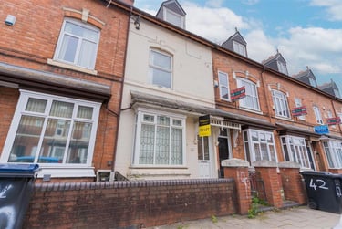 7 bed house, Tiverton Road, Selly Park, Birmingham, B296BP - Image 1