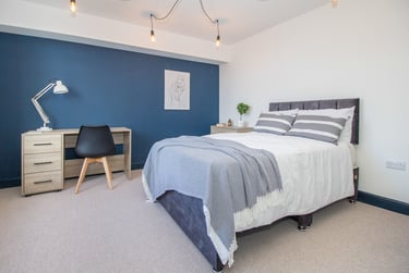 6 bed house, Queens Road, Knighton, Leicester, LE23FT - Image 1