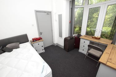 11 bed house, Oakfield Road, Selly Park, Birmingham, B297ED - Image 3