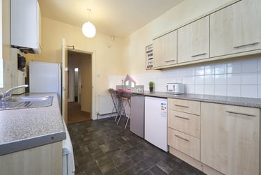 6 bed house, Manchester, Rusholme, M144DS - Image 9