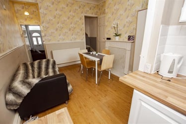 2 bed house, Gleave Road, Selly Oak, Birmingham, B296JN - Image 2