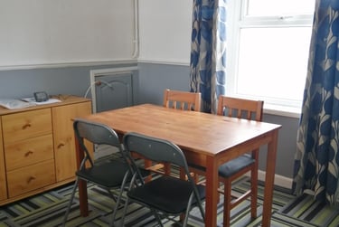 2 bed house, Mount Pleasant, Swansea, SA16XS - Image 3