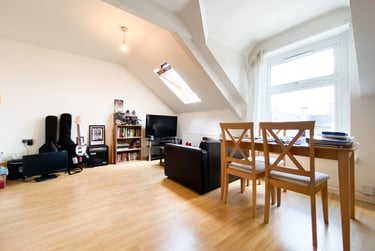 1 bed flat, Canton, Cardiff, CF51HG - Image 2