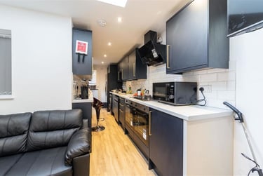 5 bed house, Boldmere Terrace, Katie Road, Selly Oak, Birmingham, B296JQ - Image 4