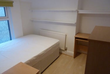 4 bed house, Sandfields, Neath, Swansea, SA13TA - Image 10