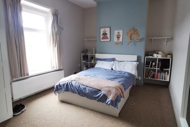 4 bed house, Mount Pleasant, Swansea, SA16JE - Image 1